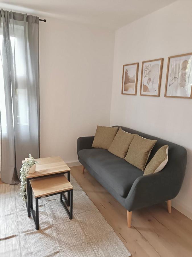 Bright And Central With 2 Beds Incl Workspace Apartment Bochum Ngoại thất bức ảnh